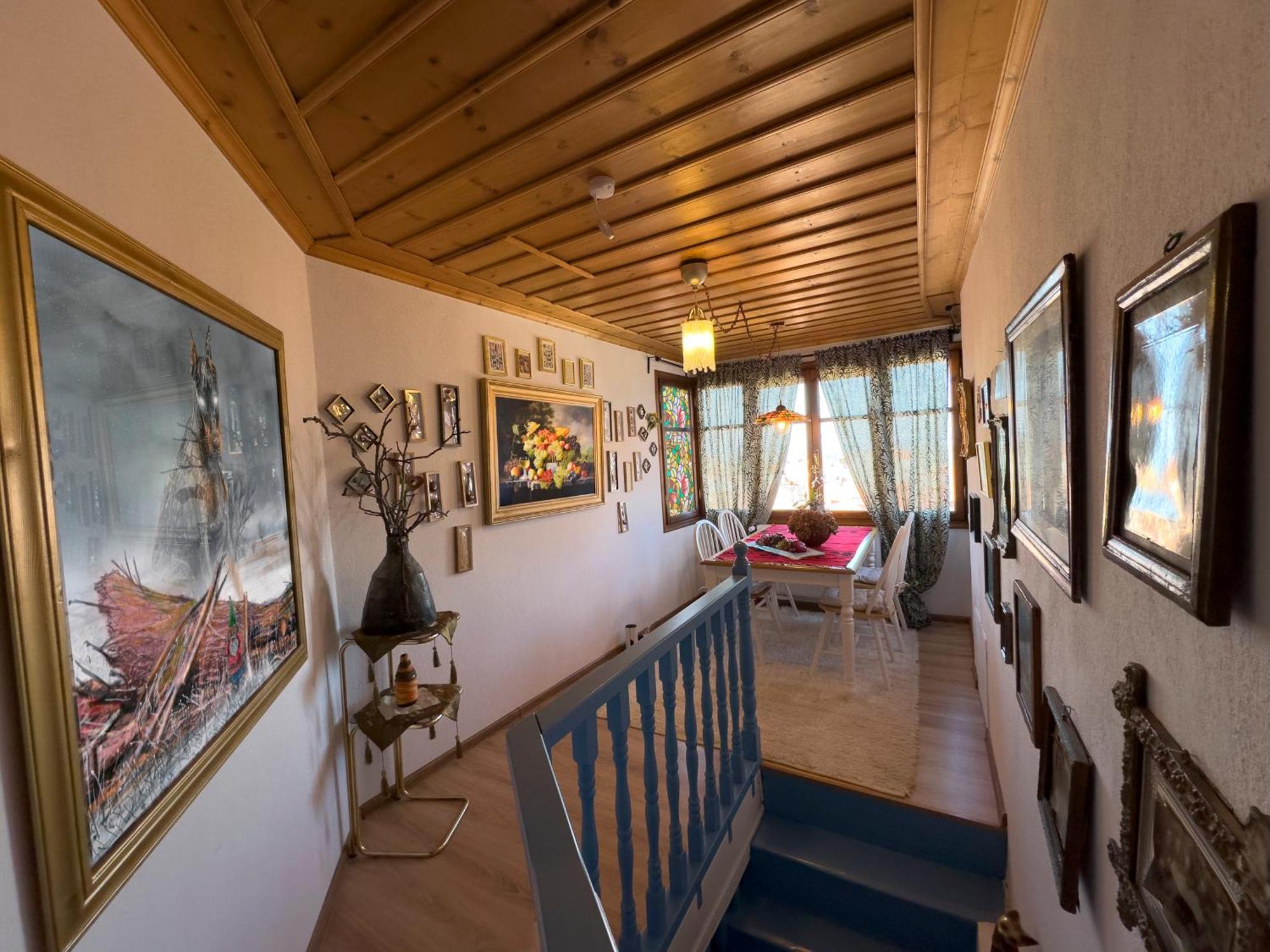 Villa Renovated Old Manor House With Yard Arnaía Esterno foto